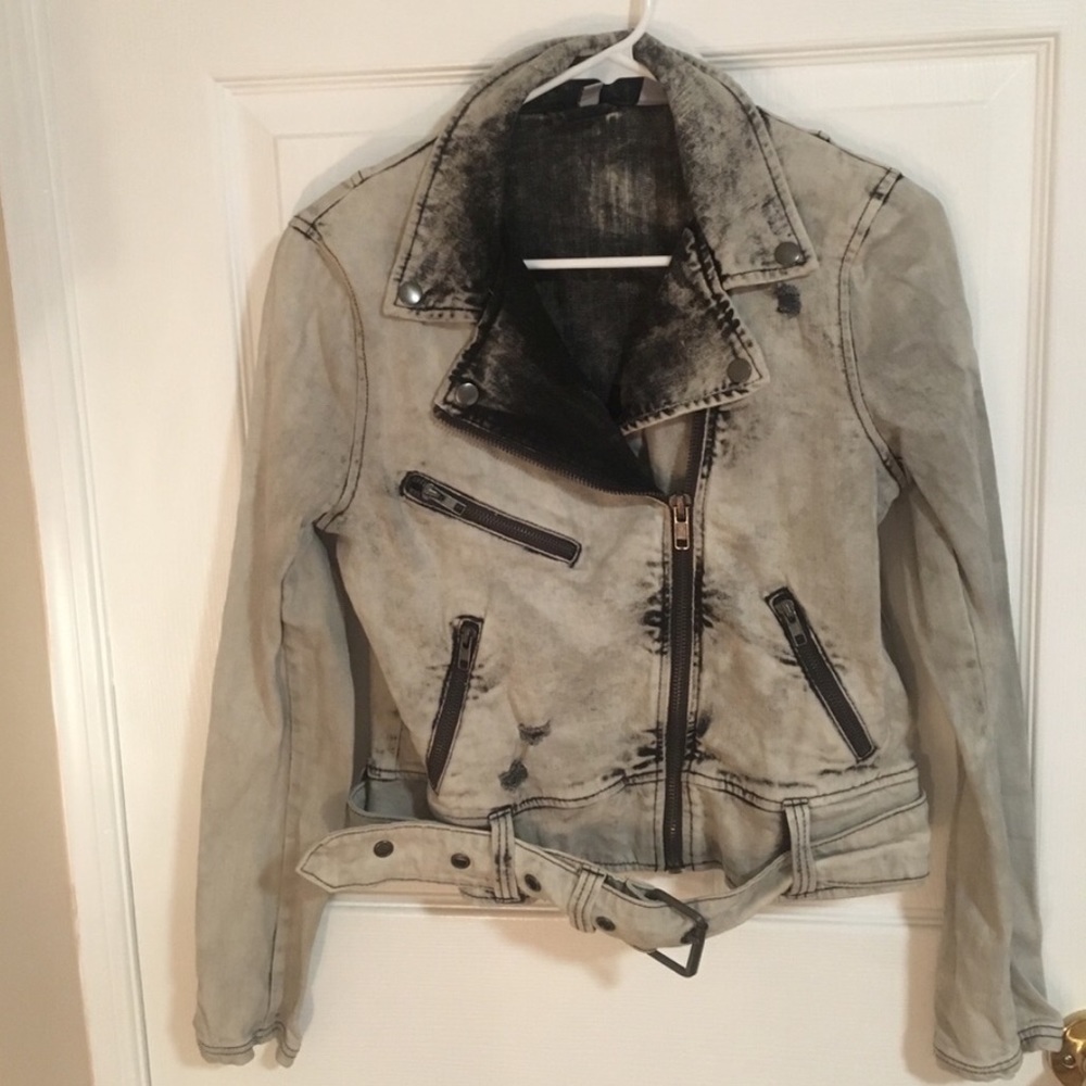 Divided distressed jacket - Picture 1 of 2